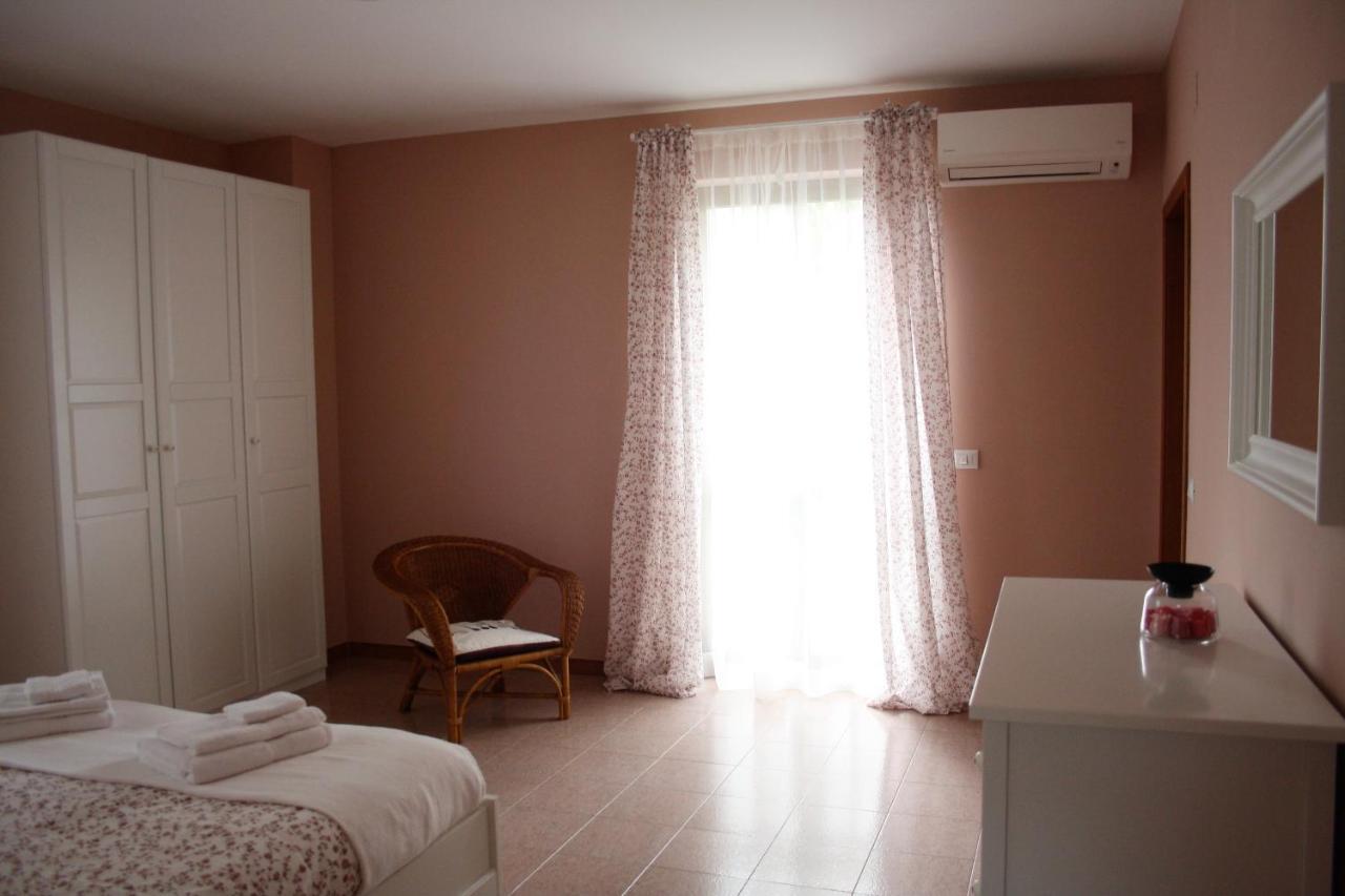 La Pinetina Βίλα Πεσκάρα Εξωτερικό φωτογραφία